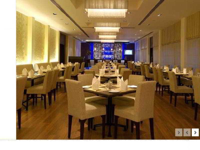 Vivanta Bengaluru Residency Road Exteriör bild